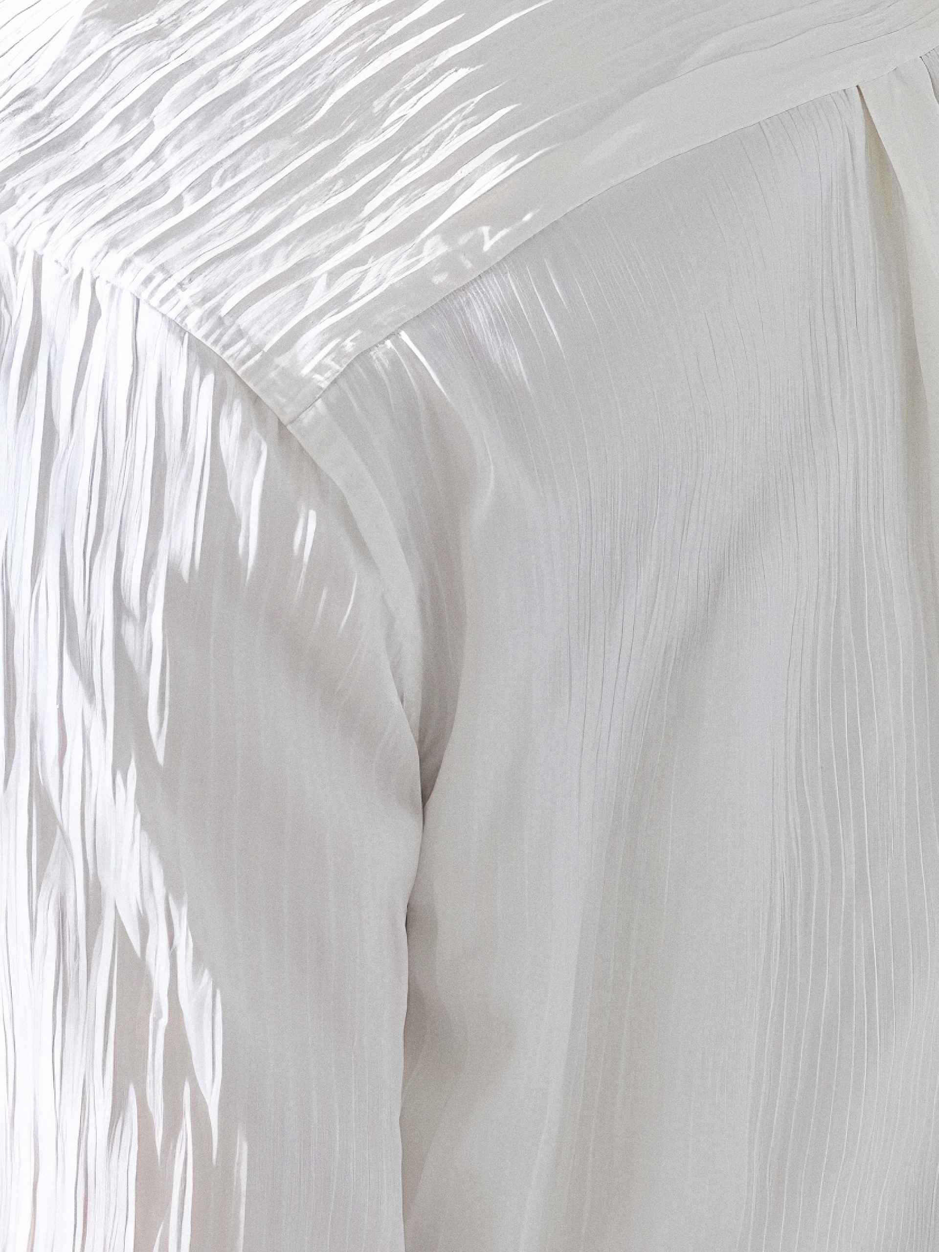 White Wake Shirt